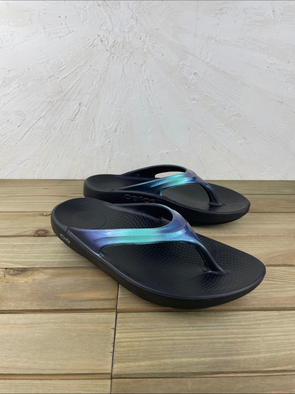 Women’s OOFOS Luxe Sandals